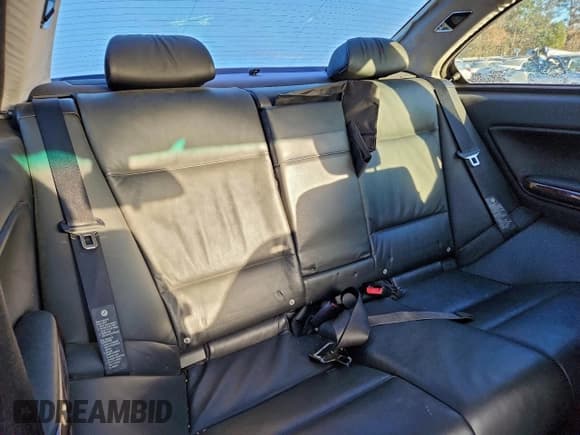 ✅ 2005 BMW 3 Series 330Ci • VIN: WBABD53405PD98933 • Lot: 93238805. Wystawiony na Copart z przebiegiem Nie podano. Bezpłatny archiwum sprzedaży aukcyjnych z USA i szczegółowy raport historii pojazdu na DreamBid. Zdjęcie 10.