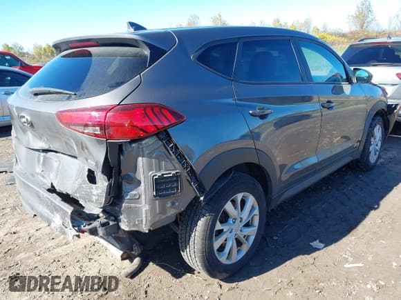 ✅ 2020 Hyundai Tucson SE • VIN: KM8J2CA4XLU181179 • Лот: 43456929. Опубликован ранее на IAAI с пробегом 88 896 миль. Бесплатный доступ к архиву аукционных продаж из США и подробный отчёт об истории автомобиля на DreamBid. Изображение 4.