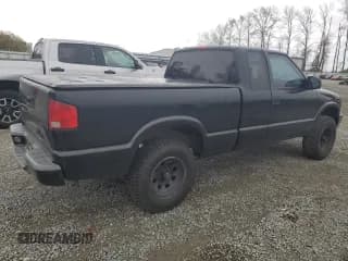 ✅ 1999 GMC Sonoma SLS • VIN: 1GTCS19X1X8503254 • Lot: 77546124. Listed on Copart with 121,345 mi. Free auction sales archive from the USA and detailed vehicle history report at DreamBid. Image 3.