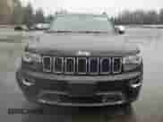 2018 Jeep Grand Cherokee Sterling z VIN 1C4RJFBG0JC214553, wystawiony jako Copart lot #89712645 z przebiegiem 131 913 mil mil oraz Szkoda całkowita • Salvage title. Historia ofert i sprzedaży dostępna na DreamBid. Obrazek 5.