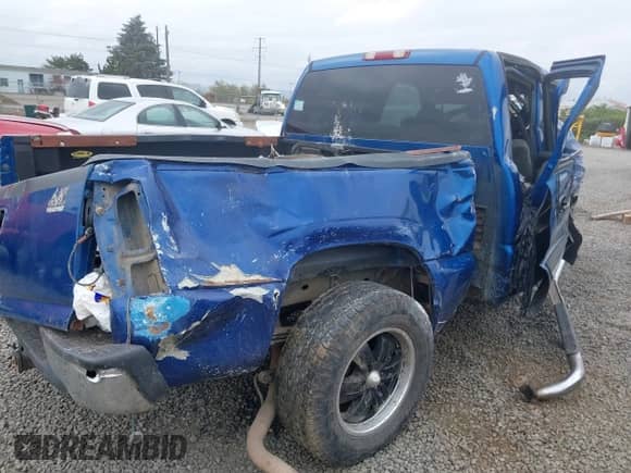 2004 Chevrolet Silverado 1500 Z71 with VIN 2GCEK13T141319493, listed as a IAAI auction lot 43398096 with Not provided miles and . Bid and sale history available at DreamBid. Image 19.