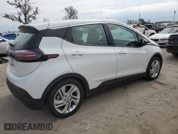✅ 2023 Chevrolet Bolt EV 1LT • VIN: 1G1FW6S01P4120443 • Lot: 76516684. Wystawiony na Copart z przebiegiem 11 753 mil. Bezpłatny archiwum sprzedaży aukcyjnych z USA i szczegółowy raport historii pojazdu na DreamBid. Zdjęcie 3.