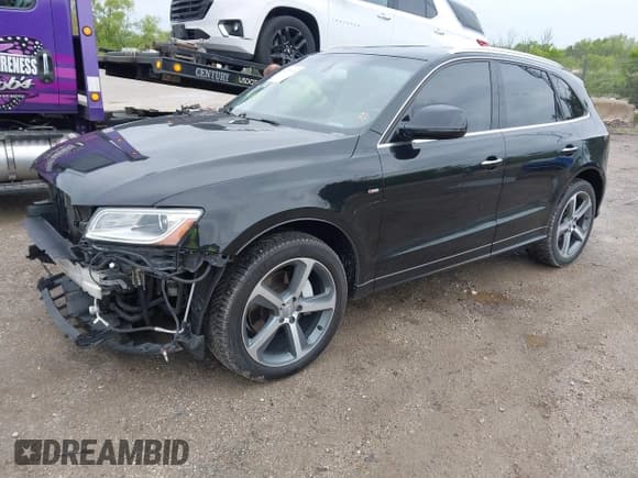✅ 2017 Audi Q5 Premium Plus • VIN: WA1D7AFP2HA041916 • Lot: 42371090. Listed on IAAI with 181,608 mi. Free auction sales archive from the USA and detailed vehicle history report at DreamBid. Image 17.