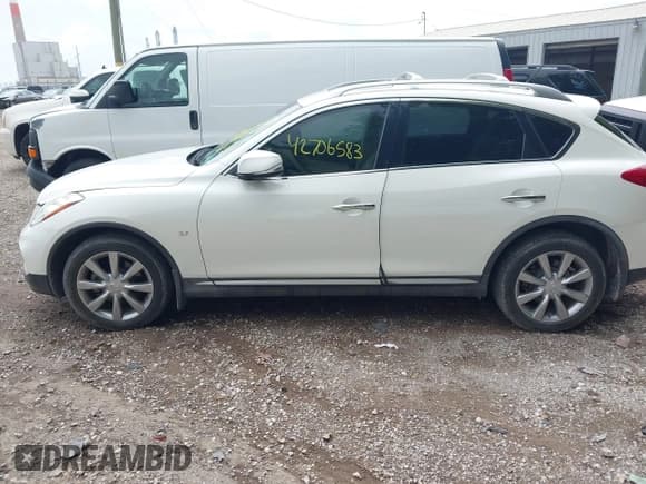 ✅ 2017 Infiniti QX50 • VIN: JN1BJ0RP3HM389987 • Lot: 42706583. Listed on IAAI with 187,425 mi. Free auction sales archive from the USA and detailed vehicle history report at DreamBid. Image 14.