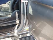 ✅ 2023 Lincoln Navigator Reserve • VIN: 5LMJJ2LG9PEL12863 • Lot: 42724923. Wystawiony na IAAI z przebiegiem 33 436 mil. Bezpłatny archiwum sprzedaży aukcyjnych z USA i szczegółowy raport historii pojazdu na DreamBid. Zdjęcie 6.