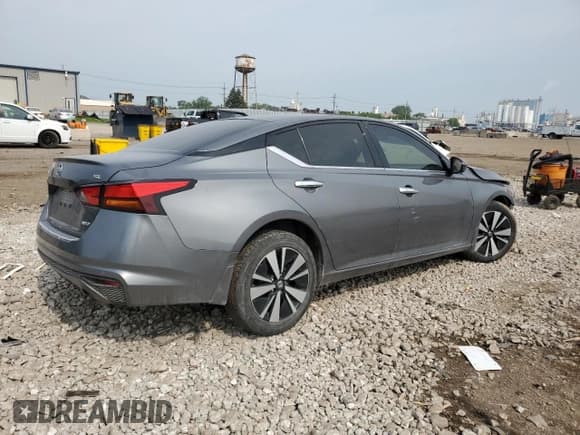 ✅ 2021 Nissan Altima SL • VIN: 1N4BL4EW2MN318964 • Lot: 60636795. Listed on Copart with 76,017 mi. Free auction sales archive from the USA and detailed vehicle history report at DreamBid. Image 3.