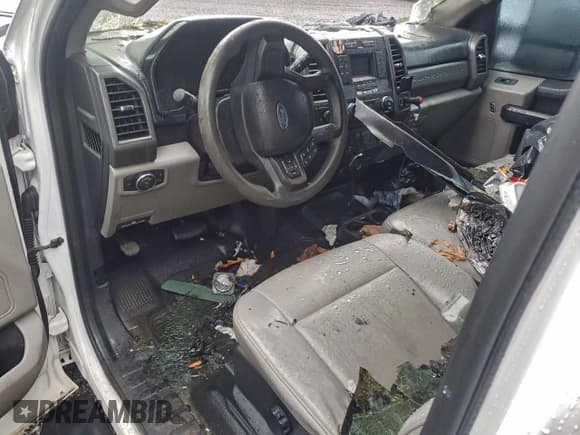 ✅ 2018 Ford F-250 XL • VIN: 1FT7W2A68JEB16515 • Lot: 94654155. Listed on Copart with Not provided. Free auction sales archive from the USA and detailed vehicle history report at DreamBid. Image 8.