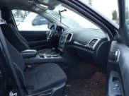 ✅ 2011 Jeep Grand Cherokee Laredo • VIN: 1J4RR4GG7BC551271 • Лот: 43693797. Опубликован ранее на IAAI с пробегом 235 401 миль. Бесплатный доступ к архиву аукционных продаж из США и подробный отчёт об истории автомобиля на DreamBid. Изображение 5.