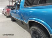 ✅ 1995 Chevrolet S-10 LS • VIN: 1GCCS19Z0S8127527 • Лот: 41876230. Опубликован ранее на IAAI с пробегом 146 733 миль. Бесплатный доступ к архиву аукционных продаж из США и подробный отчёт об истории автомобиля на DreamBid. Изображение 13.