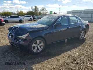 ✅ 2008 BMW 5 Series 528xi • VIN: WBANV13588CZ51820 • Lot: 89913495. Wystawiony na Copart z przebiegiem 137 296 mil. Bezpłatny archiwum sprzedaży aukcyjnych z USA i szczegółowy raport historii pojazdu na DreamBid. Zdjęcie 1.