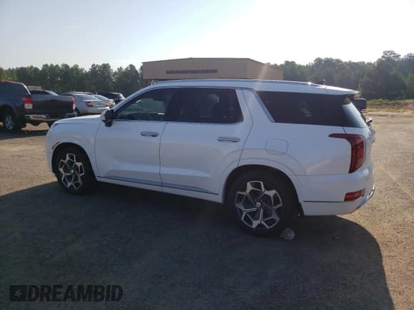 ✅ 2022 Hyundai Palisade Calligraphy • VIN: KM8R7DHE7NU485372 • Лот: 61354583. Опубликован ранее на Copart с пробегом 14 565 миль. Бесплатный доступ к архиву аукционных продаж из США и подробный отчёт об истории автомобиля на DreamBid. Изображение 2.