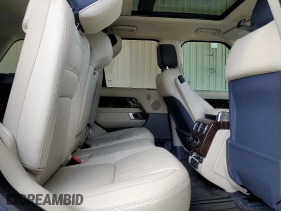 ✅ 2020 Land Rover Range Rover • VIN: SALGS4RY6LA404694 • Лот: 59352225. Опубликован ранее на Copart с пробегом 47 938 миль. Бесплатный доступ к архиву аукционных продаж из США и подробный отчёт об истории автомобиля на DreamBid. Изображение 11.