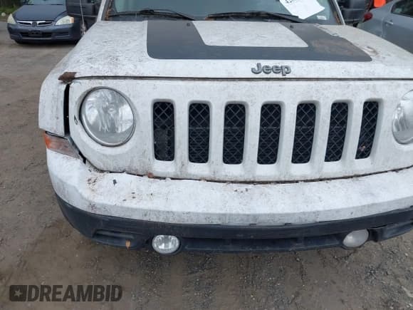 ✅ 2016 Jeep Patriot Sport • VIN: 1C4NJPBA1GD634793 • Lot: 42850798. Listed on IAAI with Not provided. Free auction sales archive from the USA and detailed vehicle history report at DreamBid. Image 6.