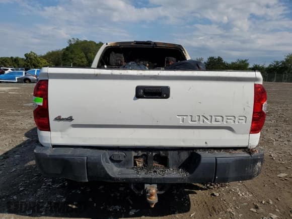 ✅ 2016 Toyota Tundra SR • VIN: 5TFUM5F17GX068851 • Lot: 80385205. Listed on Copart with Not provided. Free auction sales archive from the USA and detailed vehicle history report at DreamBid. Image 6.