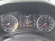 ✅ 2016 Jeep Renegade Latitude • VIN: ZACCJABW3GPD21634 • Lot: 43494210. Wystawiony na IAAI z przebiegiem 99 651 mil. Bezpłatny archiwum sprzedaży aukcyjnych z USA i szczegółowy raport historii pojazdu na DreamBid. Zdjęcie 7.