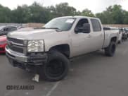 ✅ 2008 Chevrolet Silverado 2500HD LTZ • VIN: 1GCHK23638F227748 • Лот: 42819494. Опубликован ранее на IAAI с пробегом 160 045 миль. Бесплатный доступ к архиву аукционных продаж из США и подробный отчёт об истории автомобиля на DreamBid. Изображение 2.