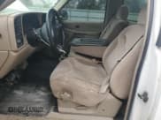 ✅ 2002 GMC Sierra 1500 SLE • VIN: 1GTEK14T82Z207695 • Lot: 89528115. Wystawiony na Copart z przebiegiem 155 144 mil. Bezpłatny archiwum sprzedaży aukcyjnych z USA i szczegółowy raport historii pojazdu na DreamBid. Zdjęcie 7.