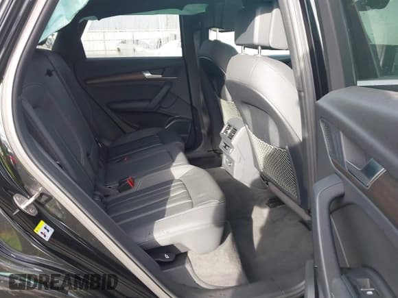 ✅ 2022 Audi Q5 S line Premium Plus • VIN: WA1EAAFY3N2131189 • Lot: 43356143. Listed on IAAI with Not provided. Free auction sales archive from the USA and detailed vehicle history report at DreamBid. Image 8.