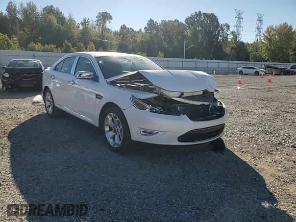 ✅ 2011 Ford Taurus SHO • VIN: 1FAHP2KT6BG102713 • Лот: 86553215. Опубликован ранее на Copart с пробегом 89 721 миль. Бесплатный доступ к архиву аукционных продаж из США и подробный отчёт об истории автомобиля на DreamBid. Изображение 13.