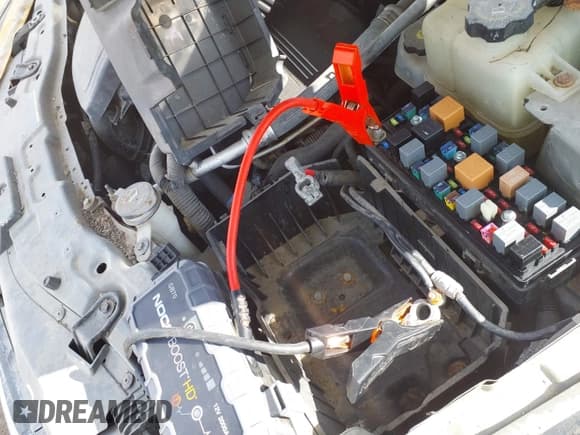 ✅ 2009 Saturn VUE XE • VIN: 3GSCL33P29S613195 • Lot: 41679627. Wystawiony na IAAI z przebiegiem 162 185 mil. Bezpłatny archiwum sprzedaży aukcyjnych z USA i szczegółowy raport historii pojazdu na DreamBid. Zdjęcie 6.