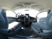 ✅ 2010 Chrysler Town & Country LX • VIN: 2A4RR2D1XAR454463 • Lot: 42747766. Wystawiony na IAAI z przebiegiem 167 700 mil. Bezpłatny archiwum sprzedaży aukcyjnych z USA i szczegółowy raport historii pojazdu na DreamBid. Zdjęcie 18.