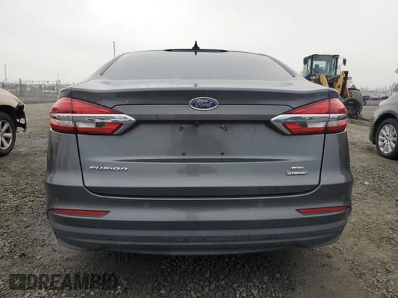 ✅ 2020 Ford Fusion SE • VIN: 3FA6P0LU8LR114553 • Lot: 91453575. Listed on Copart with 40,287 mi. Free auction sales archive from the USA and detailed vehicle history report at DreamBid. Image 6.