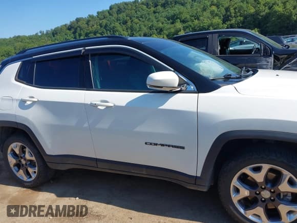 ✅ 2020 Jeep Compass Limited • VIN: 3C4NJDCB4LT150420 • Lot: 42914517. Listed on IAAI with 64,929 mi. Free auction sales archive from the USA and detailed vehicle history report at DreamBid. Image 13.