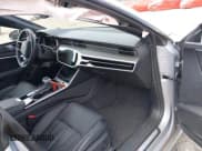 ✅ 2023 Audi S7 Prestige • VIN: WAUSFBF24PN096544 • Лот: 42815226. Опубликован ранее на IAAI с пробегом 30 524 миль. Бесплатный доступ к архиву аукционных продаж из США и подробный отчёт об истории автомобиля на DreamBid. Изображение 5.