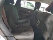 ✅ 2015 Jeep Cherokee Latitude • VIN: 1C4PJMCB9FW679224 • Лот: 93957045. Опубликован ранее на Copart с пробегом 169 271 миль. Бесплатный доступ к архиву аукционных продаж из США и подробный отчёт об истории автомобиля на DreamBid. Изображение 11.