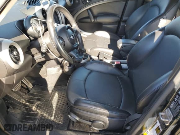 ✅ 2012 MINI Countryman S • VIN: WMWZC5C54CWL62611 • Lot: 89715355. Listed on Copart with 101,356 mi. Free auction sales archive from the USA and detailed vehicle history report at DreamBid. Image 7.