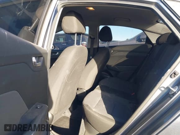 ✅ 2019 Hyundai Accent SE • VIN: 3KPC24A30KE040581 • Лот: 41089574. Опубликован ранее на IAAI с пробегом 61 804 миль. Бесплатный доступ к архиву аукционных продаж из США и подробный отчёт об истории автомобиля на DreamBid. Изображение 8.