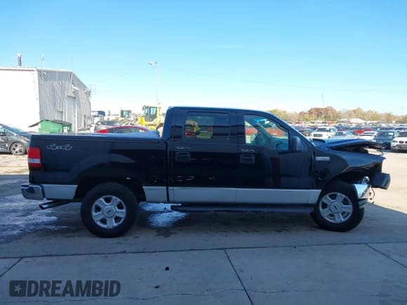 ✅ 2004 Ford F-150 XLT • VIN: 1FTPW14564KC95740 • Lot: 43659543. Wystawiony na IAAI z przebiegiem 140 520 mil. Bezpłatny archiwum sprzedaży aukcyjnych z USA i szczegółowy raport historii pojazdu na DreamBid. Zdjęcie 13.