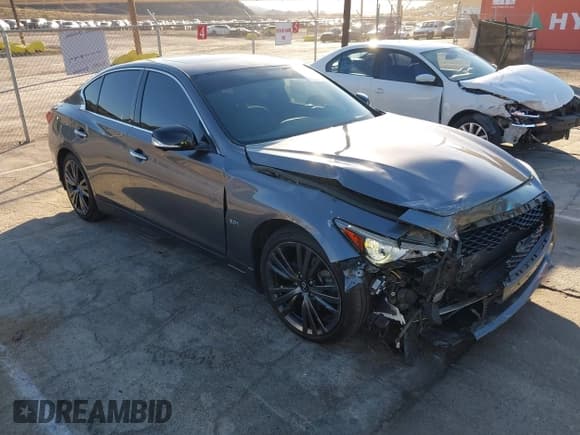 ✅ 2020 Infiniti Q50 Luxe • VIN: JN1EV7AR3LM256520 • Lot: 43493811. Wystawiony na IAAI z przebiegiem 43 884 mil. Bezpłatny archiwum sprzedaży aukcyjnych z USA i szczegółowy raport historii pojazdu na DreamBid. Zdjęcie 1.