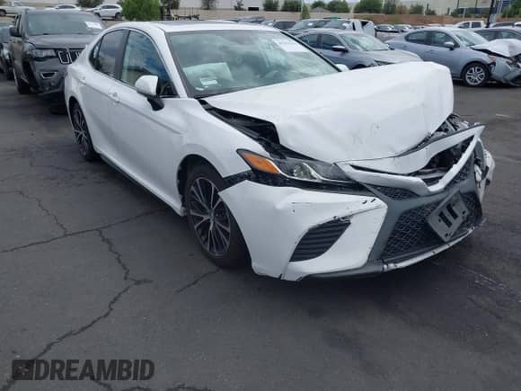 2020 Toyota Camry SE с VIN 4T1M11AK0LU912835, выставлен на аукционе IAAI как лот 43251116 с пробегом 107 726 миль миль и . История ставок и продаж доступна на DreamBid. Изображение 1.