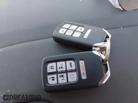 ✅ 2024 Honda Odyssey Touring • VIN: 5FNRL6H82RB031695 • Лот: 41825754. Опубликован ранее на IAAI с пробегом 14 079 миль. Бесплатный доступ к архиву аукционных продаж из США и подробный отчёт об истории автомобиля на DreamBid. Изображение 11.