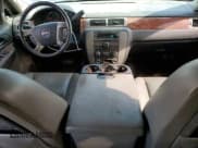 ✅ 2008 GMC Yukon SLE 3SA • VIN: 1GKFC13C88R230488 • Lot: 65679285. Listed on Copart with 176,475 mi. Free auction sales archive from the USA and detailed vehicle history report at DreamBid. Image 8.