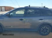 ✅ 2019 Nissan Pathfinder S • VIN: 5N1DR2MM3KC623917 • Lot: 41661193. Listed on IAAI with 92,345 mi. Free auction sales archive from the USA and detailed vehicle history report at DreamBid. Image 14.