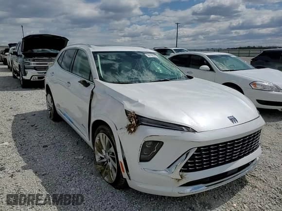 ✅ 2025 Buick Envision Avenir • VIN: LRBFZME49SD005985 • Lot: 50192235. Listed on Copart with 555 mi. Free auction sales archive from the USA and detailed vehicle history report at DreamBid. Image 10.