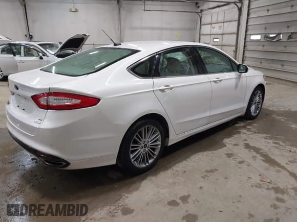 ✅ 2013 Ford Fusion SE • VIN: 3FA6P0H95DR265209 • Lot: 43595897. Listed on IAAI with 167,969 mi. Free auction sales archive from the USA and detailed vehicle history report at DreamBid. Image 4.