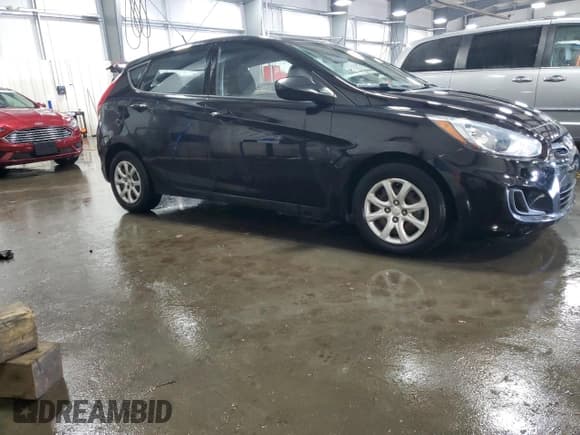 ✅ 2012 Hyundai Accent GS • VIN: KMHCT5AE7CU058031 • Лот: 67383984. Опубликован ранее на Copart с пробегом 159 847 миль. Бесплатный доступ к архиву аукционных продаж из США и подробный отчёт об истории автомобиля на DreamBid. Изображение 4.