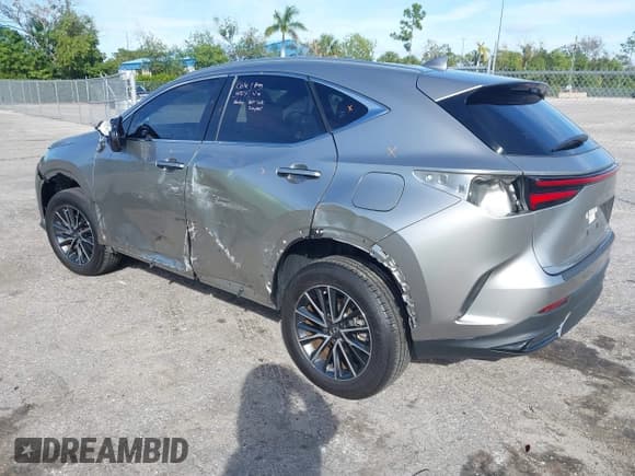 ✅ 2024 Lexus NX 350h Premium • VIN: JTJGKCEZ1R5022734 • Lot: 43813736. Listed on IAAI with 3,769 mi. Free auction sales archive from the USA and detailed vehicle history report at DreamBid. Image 3.