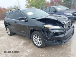 ✅ 2016 Jeep Cherokee Latitude • VIN: 1C4PJMCS7GW296058 • Лот: 43470033. Опубликован ранее на IAAI с пробегом 104 267 миль. Бесплатный доступ к архиву аукционных продаж из США и подробный отчёт об истории автомобиля на DreamBid. Изображение 1.