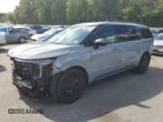 ✅ 2025 Kia Carnival SX Prestige • VIN: KNDNE5KA5S6030279 • Lot: 71822075. Wystawiony na Copart z przebiegiem 25 900 mil. Bezpłatny archiwum sprzedaży aukcyjnych z USA i szczegółowy raport historii pojazdu na DreamBid. Zdjęcie 1.