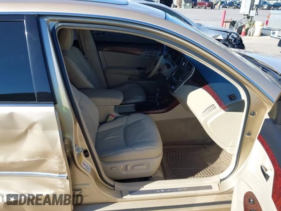 ✅ 2011 Toyota Avalon Limited • VIN: 4T1BK3DB6BU430770 • Lot: 43562420. Listed on IAAI with 106,918 mi. Free auction sales archive from the USA and detailed vehicle history report at DreamBid. Image 5.