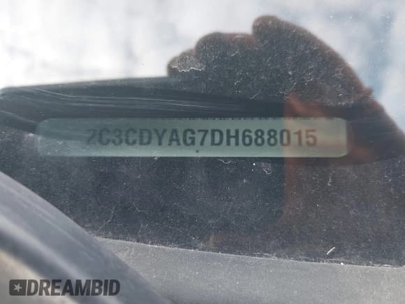 ✅ 2013 Dodge Challenger Rallye Redline • VIN: 2C3CDYAG7DH688015 • Lot: 41701562. Wystawiony na IAAI z przebiegiem 160 196 mil. Bezpłatny archiwum sprzedaży aukcyjnych z USA i szczegółowy raport historii pojazdu na DreamBid. Zdjęcie 9.