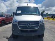 ✅ 2020 Mercedes-Benz Sprinter Cargo • VIN: W1W4EBVY5LP226676 • Лот: 42986757. Опубликован ранее на IAAI с пробегом 130 571 миль. Бесплатный доступ к архиву аукционных продаж из США и подробный отчёт об истории автомобиля на DreamBid. Изображение 6.