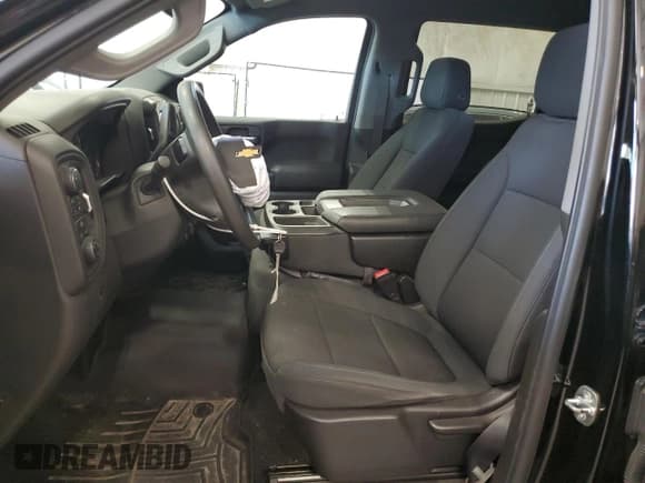 ✅ 2021 Chevrolet Silverado 1500 Custom • VIN: 3GCPYBEK5MG286457 • Лот: 90343775. Опубликован ранее на Copart с пробегом 71 762 миль. Бесплатный доступ к архиву аукционных продаж из США и подробный отчёт об истории автомобиля на DreamBid. Изображение 7.