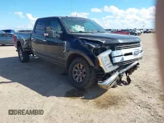 2017 Ford F-250 Lariat with VIN 1FT7W2BT5HEE24997, listed as a IAAI auction lot 43475624 with 91,420 mi miles and . Bid and sale history available at DreamBid. Image 1.