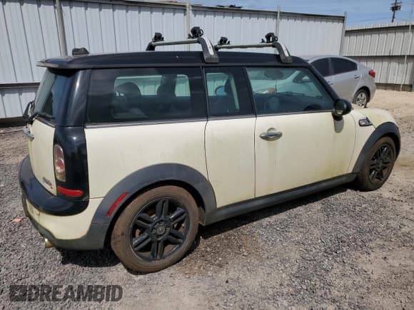 ✅ 2012 MINI Clubman S • VIN: WMWZG3C59CTY32075 • Lot: 57341395. Wystawiony na Copart z przebiegiem 101 933 mil. Bezpłatny archiwum sprzedaży aukcyjnych z USA i szczegółowy raport historii pojazdu na DreamBid. Zdjęcie 3.