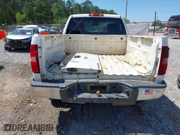 ✅ 2010 Chevrolet Silverado 1500 Work Truck • VIN: 1GCPCPEX1AZ190912 • Lot: 41968523. Listed on IAAI with 249,544 mi. Free auction sales archive from the USA and detailed vehicle history report at DreamBid. Image 6.